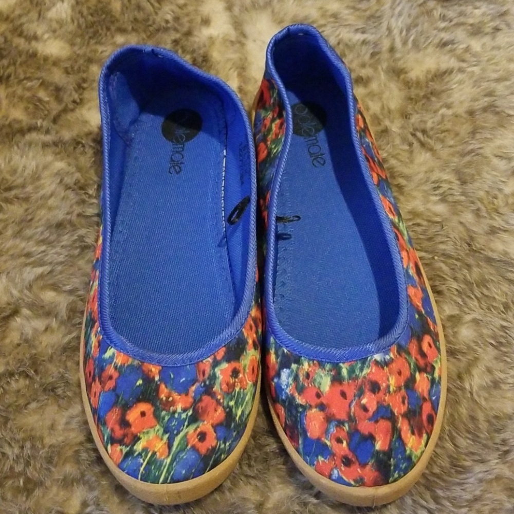 SoleMate Floral Print Flats